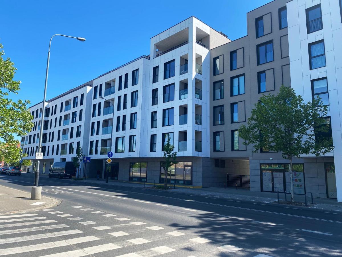 Garbary 104 - Modern Near Old Town - King Bed - Free Parking Poznan